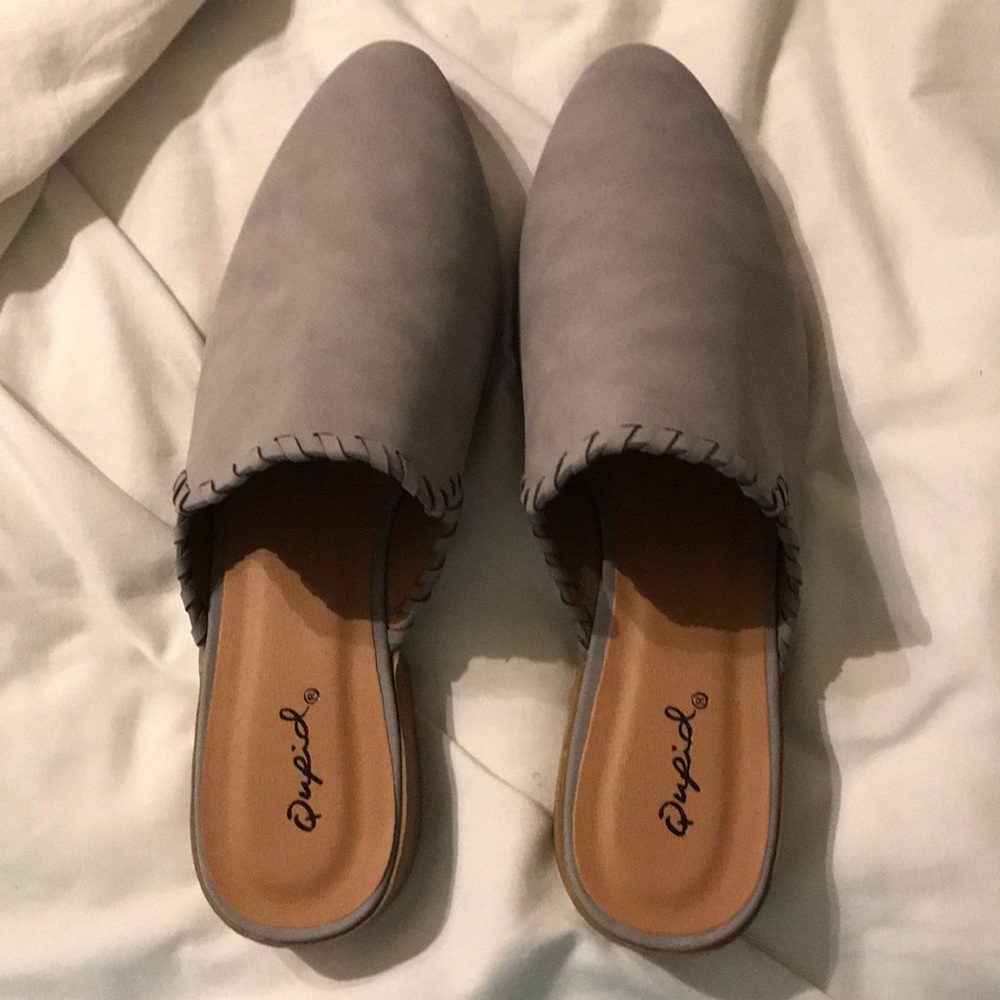 Qupid Gray flats